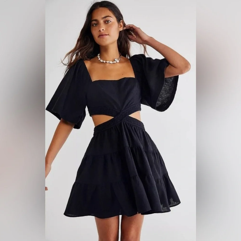 casablanca blue dress Modest Gown with Statement Bow 2 / Navy Size:7.5 UK A.L.C. The silk satin maxi MoMA's New Van Gogh